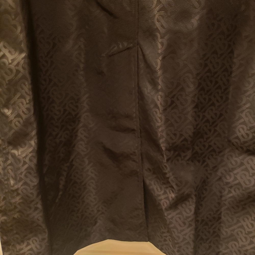 Burberry Coat - Picture 8 of 8